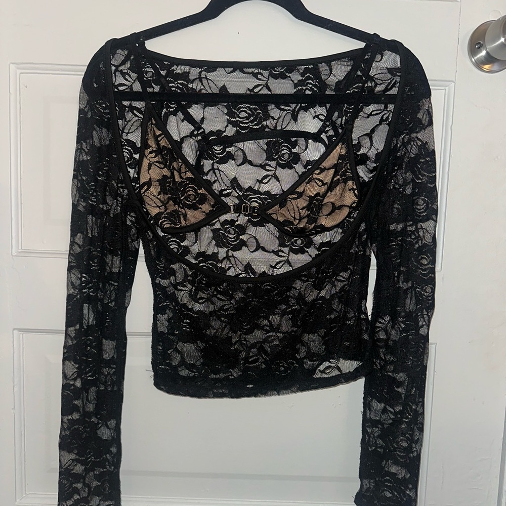 Black Lace Long Sleeve Top